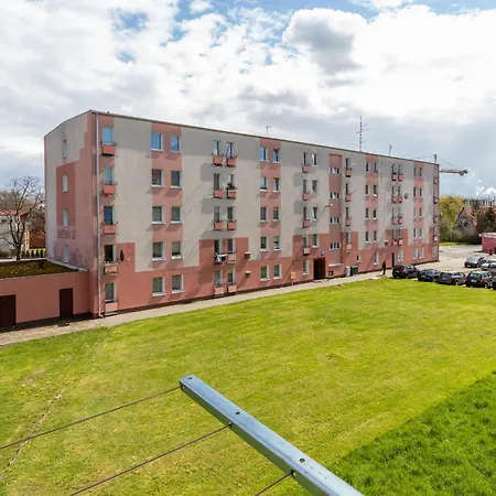 Dworska Close To The By Renters