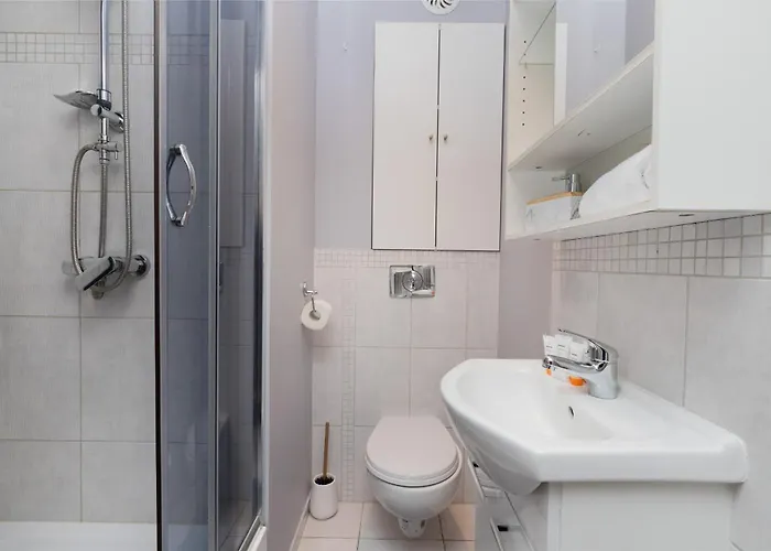 Dworska Close To The By Renters Apartament Gdańsk